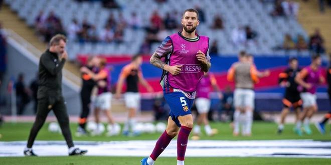 要求西甲让步马拉松遭拒，瓦伦市长抨击特瓦斯只关心电视球迷（西甲拒为马拉松让步，瓦伦市长批特瓦斯只顾电视观众）