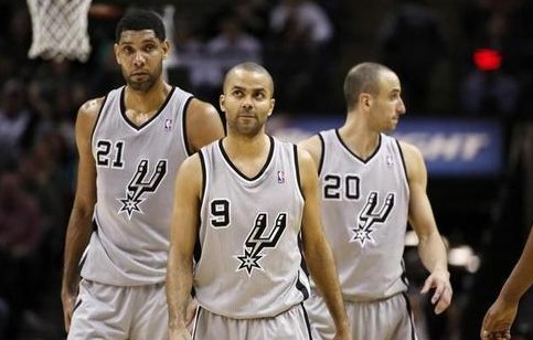 世界杯爆大冷！世界冠军0-2惨败，伊藤美诚剃光头，日本约战国乒（世界杯大冷门！世界冠军0-2告负，伊藤美诚剃发，日本将对阵国乒）