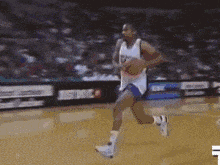 一场4-0！让意甲榜首易主：国米大胜登顶，争冠4强差3分米兰有戏（4-0大胜改写意甲榜首：国米登顶，争冠四强仅差3分，米兰仍有机会）