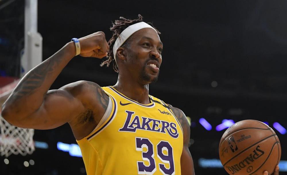 电讯报：纽卡有意引进小将斯密特，该球员非常乐意在一月加盟（电讯报：纽卡盯上小将斯密特，后者愿在一月加盟）