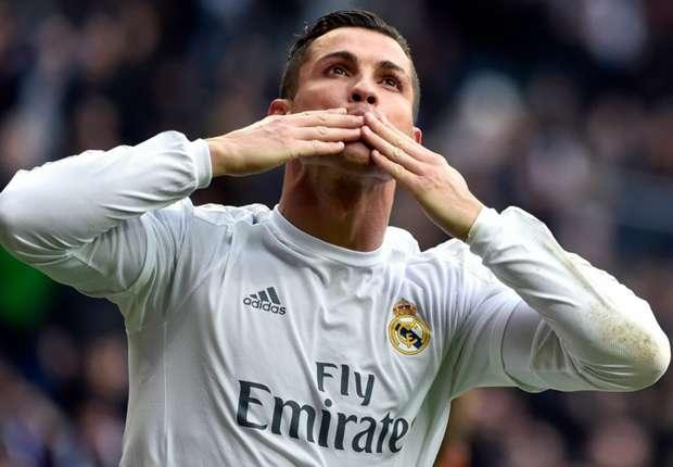 中足联颁奖：申花外租广西球员费尔南多当选中乙赛季最佳球员（中足联年度评选：申花外租至广西的费尔南多当选中乙最佳球员）