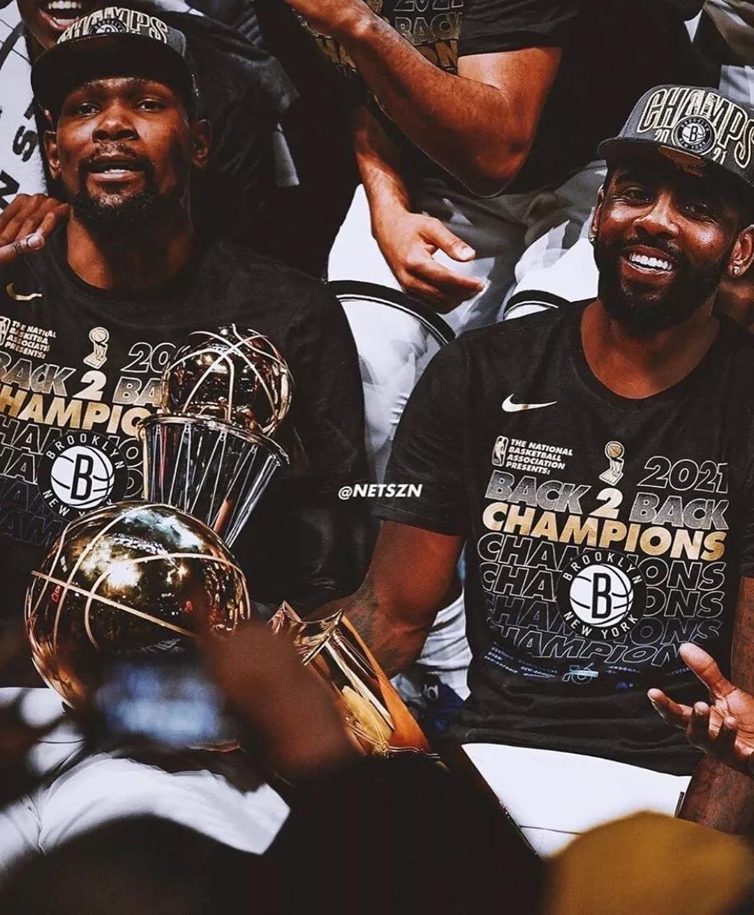 马卡：马斯坦托诺将进行保守治疗，康复过程严格遵循渐进原则（马卡：马斯坦托诺选择保守治疗，康复将严格循序渐进）