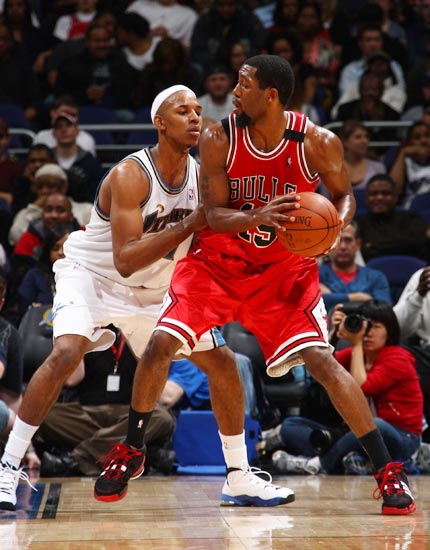 杨瀚森登场4分29秒3中0！阿夫迪亚31+19+10三双难救主，雷霆6人上双击败开拓者（杨瀚森仅打4分29秒3投全失，阿夫迪亚31+19+10难挽败局，雷霆六人上双击败开拓者）